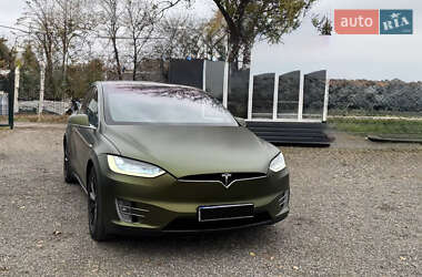 Позашляховик / Кросовер Tesla Model X 2020 в 