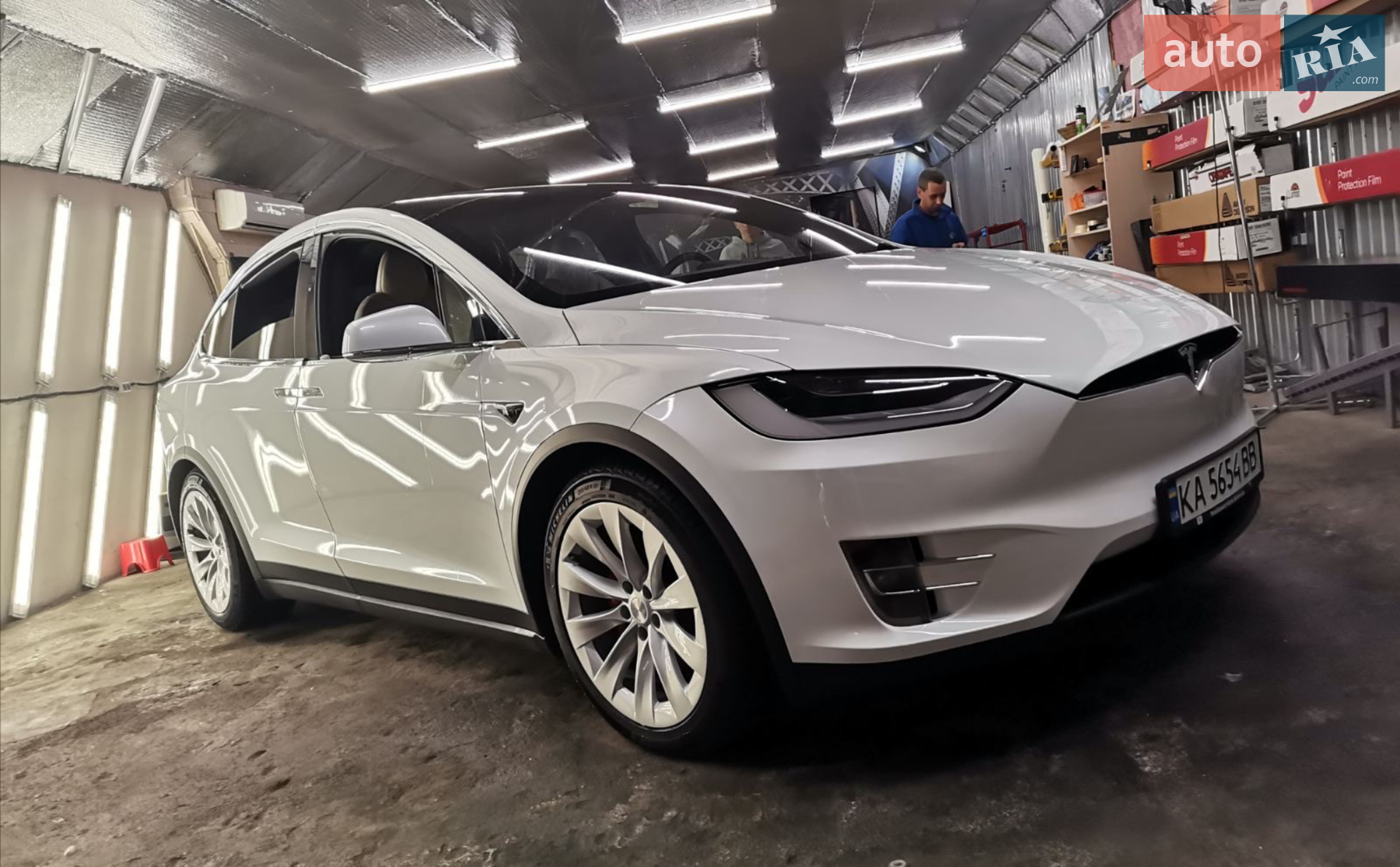 2020 Tesla Model X - мініатюра 37