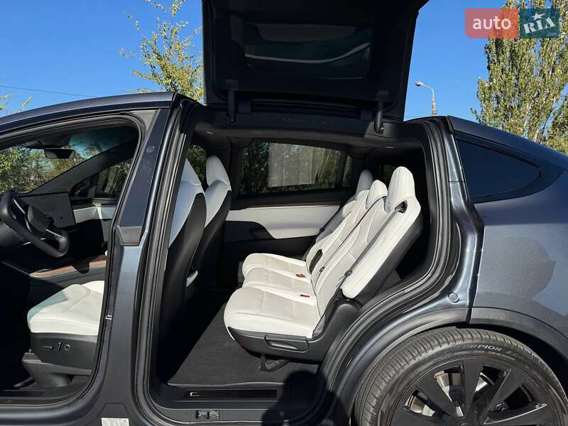Внедорожник / Кроссовер Tesla Model X 2022 в Кривом Роге фото 30 Внедорожник / Кроссовер Tesla Model X 2022 в Кривом Роге
