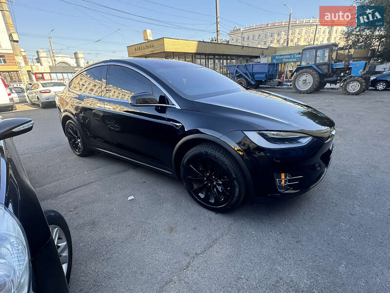 Внедорожник / Кроссовер Tesla Model X 2018 в Днепре
