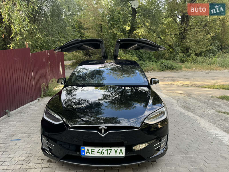 Внедорожник / Кроссовер Tesla Model X 2018 в Днепре