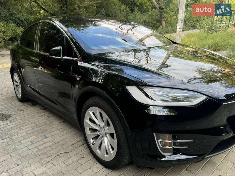 Внедорожник / Кроссовер Tesla Model X 2018 в Днепре