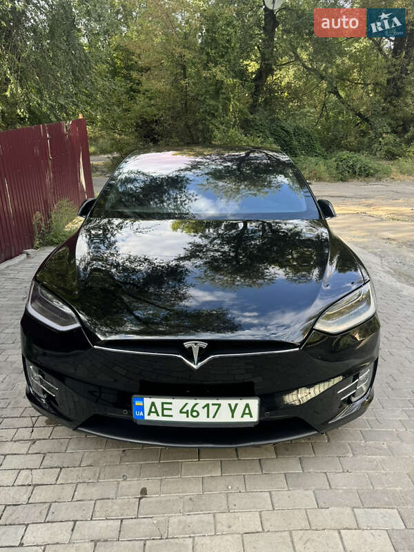 Внедорожник / Кроссовер Tesla Model X 2018 в Днепре
