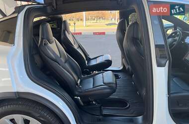 Внедорожник / Кроссовер Tesla Model X 2019 в 