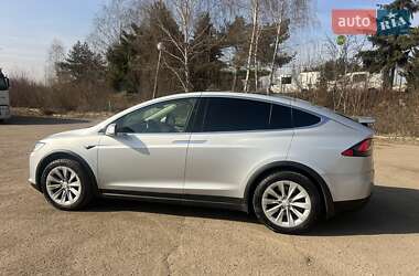 Внедорожник / Кроссовер Tesla Model X 2018 в 
