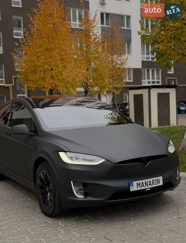 Позашляховик / Кросовер Tesla Model X 2019 в Києві