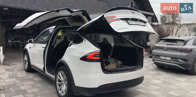 Позашляховик / Кросовер Tesla Model X 2018 в Білій Церкві фото 3 Позашляховик / Кросовер Tesla Model X 2018 в Білій Церкві