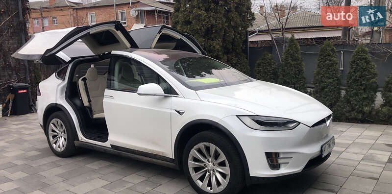 Позашляховик / Кросовер Tesla Model X 2018 в Білій Церкві фото 2 Позашляховик / Кросовер Tesla Model X 2018 в Білій Церкві