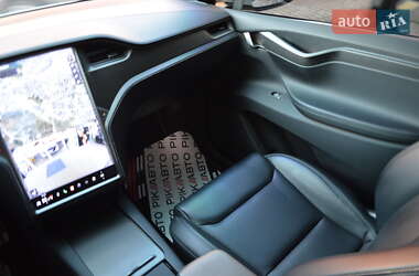 Внедорожник / Кроссовер Tesla Model X 2020 в 
