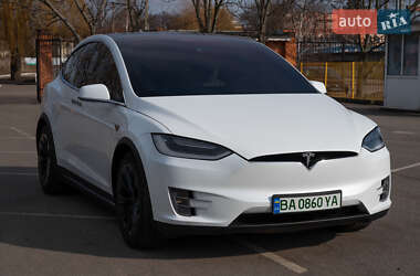 Позашляховик / Кросовер Tesla Model X 2016 в 