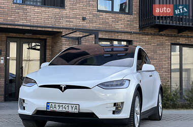 Позашляховик / Кросовер Tesla Model X 2016 в Івано-Франківську