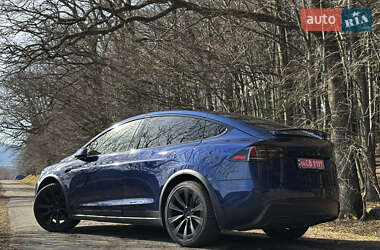 Позашляховик / Кросовер Tesla Model X 2023 в 