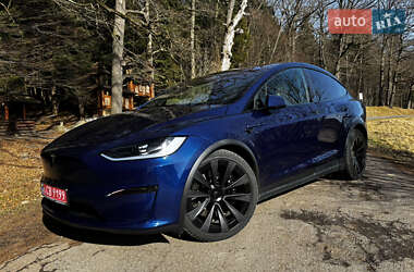 Позашляховик / Кросовер Tesla Model X 2023 в 