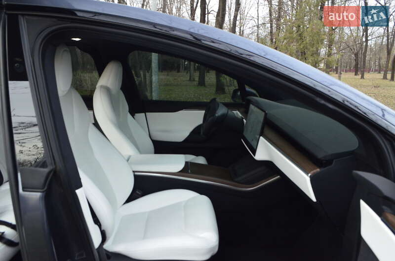 Внедорожник / Кроссовер Tesla Model X 2022 в Кривом Роге фото 10 Внедорожник / Кроссовер Tesla Model X 2022 в Кривом Роге