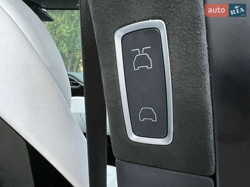 Внедорожник / Кроссовер Tesla Model X 2017 в Киеве