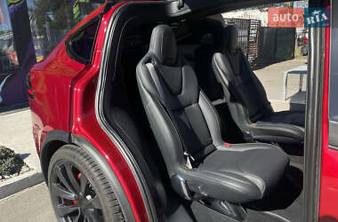 Позашляховик / Кросовер Tesla Model X 2023 в 