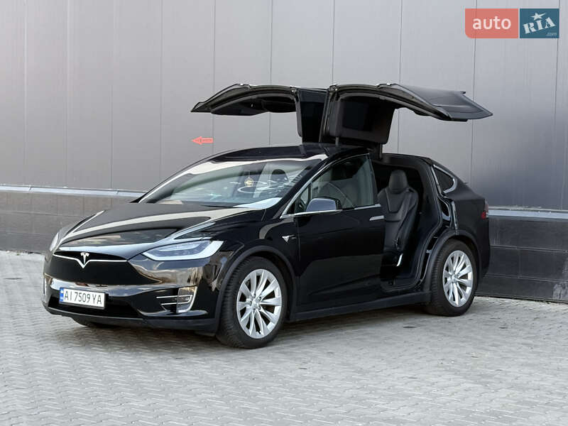 Позашляховик / Кросовер Tesla Model X 2019 в Києві