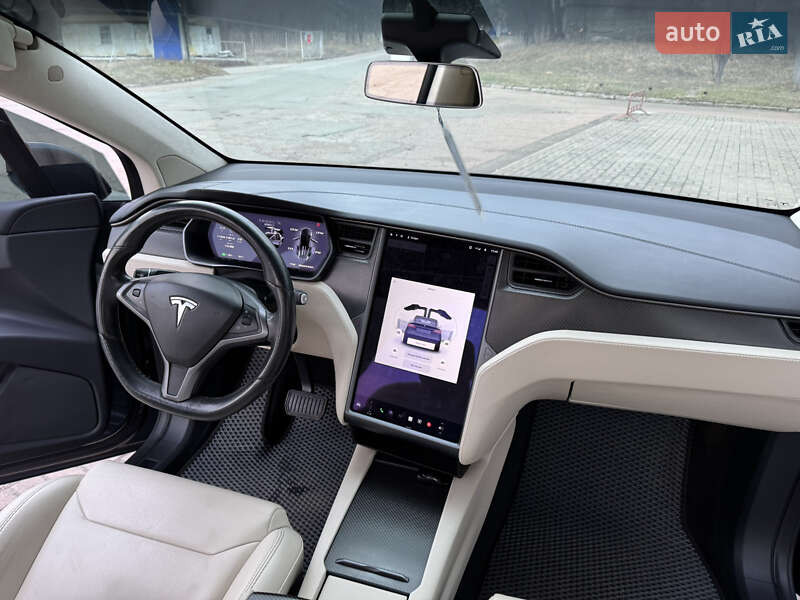 Позашляховик / Кросовер Tesla Model X 2019 в Львові фото 43 Позашляховик / Кросовер Tesla Model X 2019 в Львові