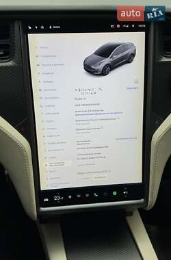 Внедорожник / Кроссовер Tesla Model X 2018 в 