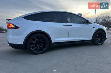Внедорожник / Кроссовер Tesla Model X 2020 в 