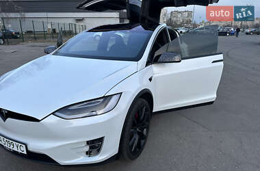 Внедорожник / Кроссовер Tesla Model X 2020 в 