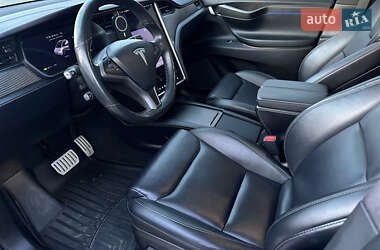 Внедорожник / Кроссовер Tesla Model X 2020 в 