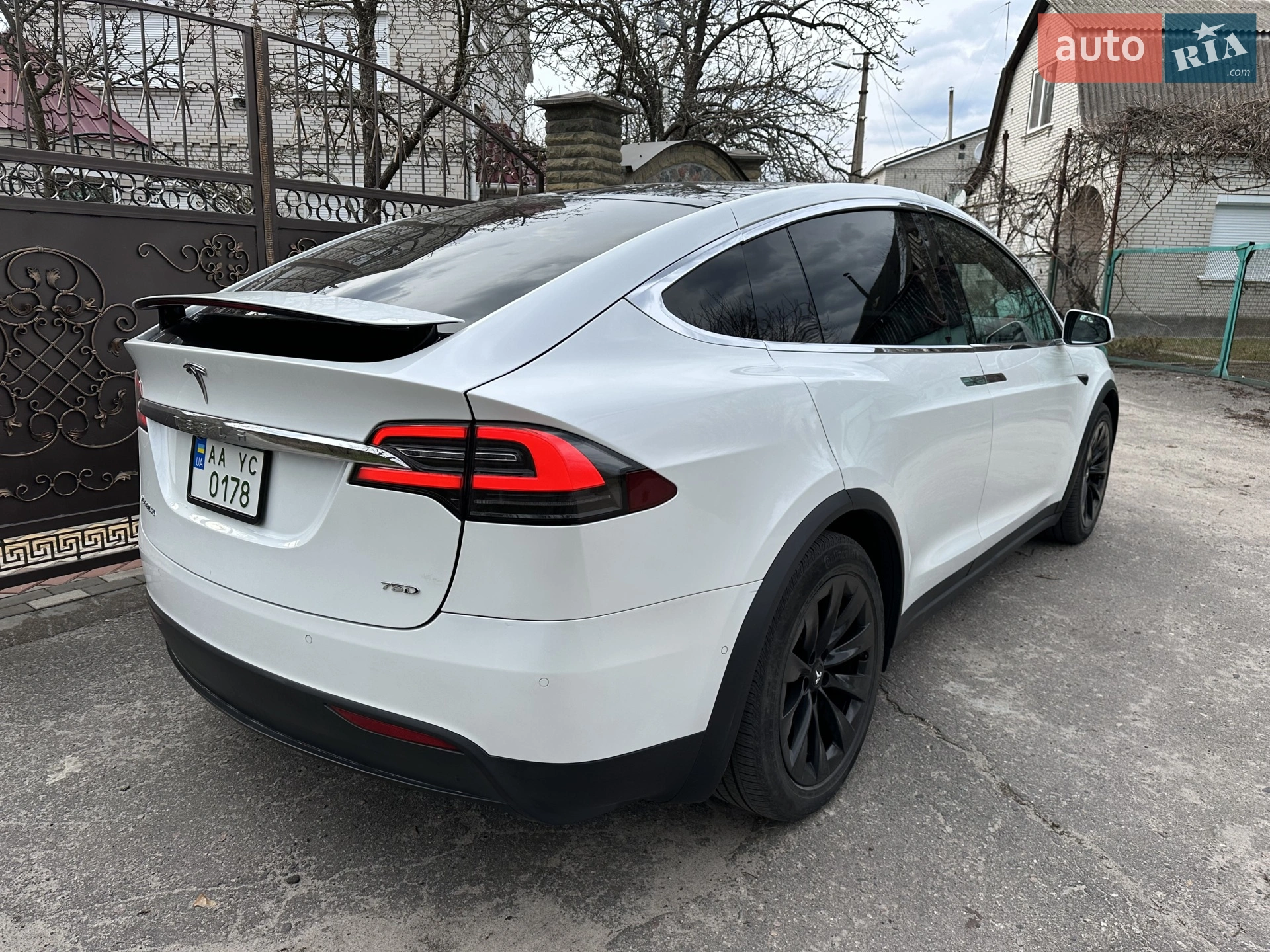 2018 Tesla Model X - мініатюра 38