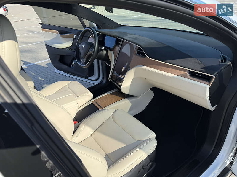 Внедорожник / Кроссовер Tesla Model X 2020 в Тернополе