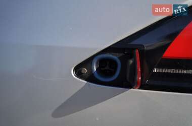 Внедорожник / Кроссовер Tesla Model X 2017 в 