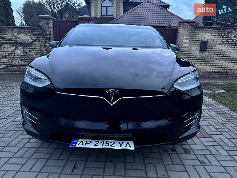Позашляховик / Кросовер Tesla Model X 2018 в Хмельницькому