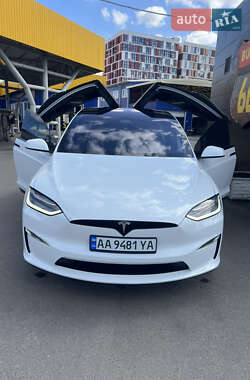 Внедорожник / Кроссовер Tesla Model X 2023 в 