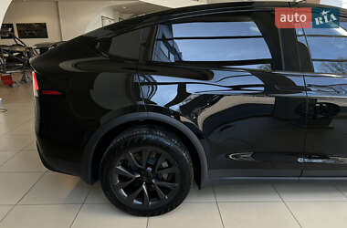 Позашляховик / Кросовер Tesla Model X 2022 в 