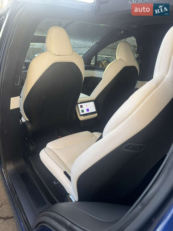 Внедорожник / Кроссовер Tesla Model X 2022 в Днепре