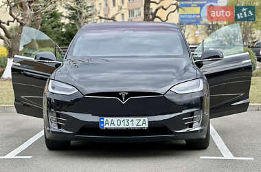 Внедорожник / Кроссовер Tesla Model X 2018 в 