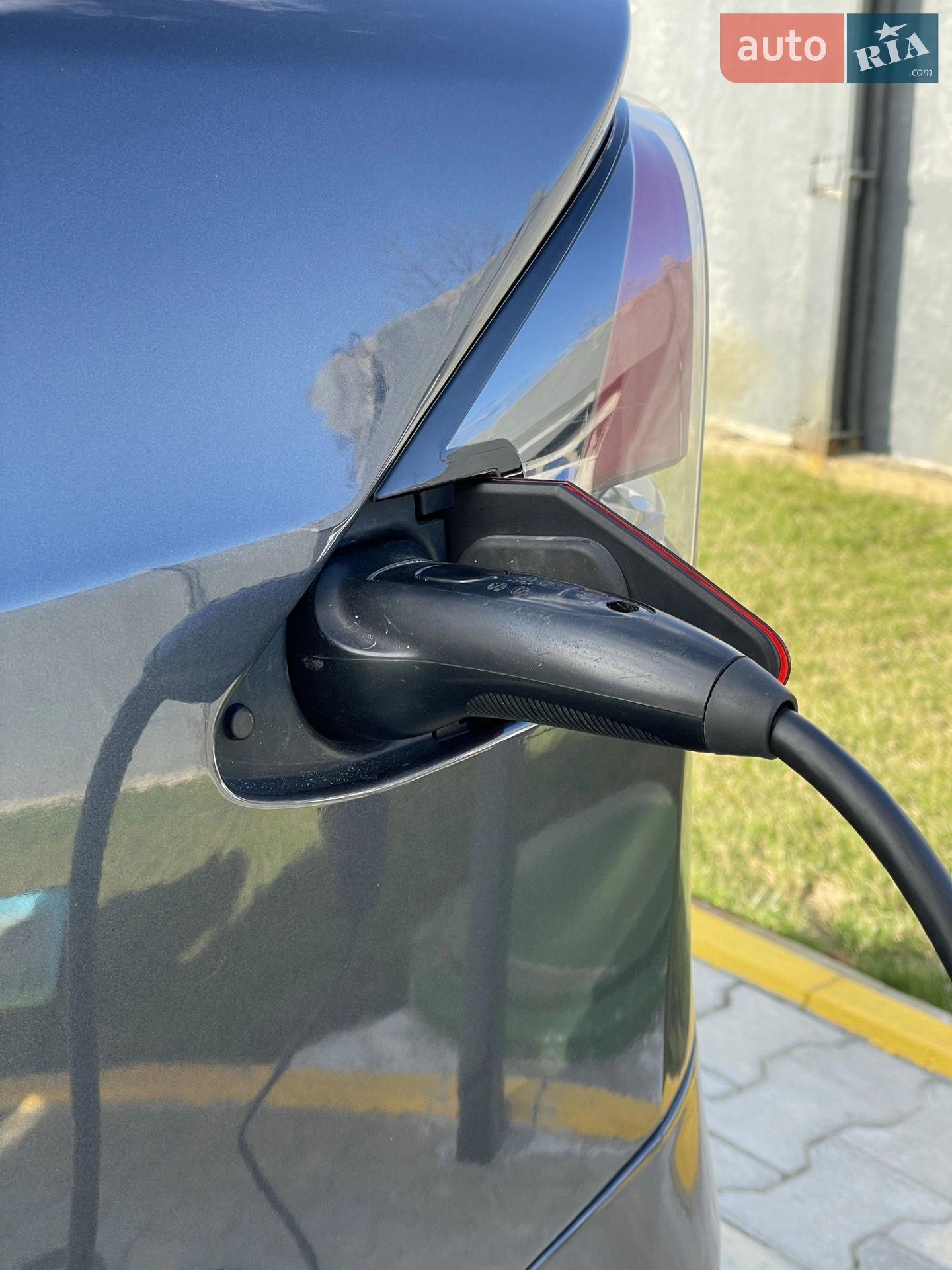 2020 Tesla Model X - мініатюра 12
