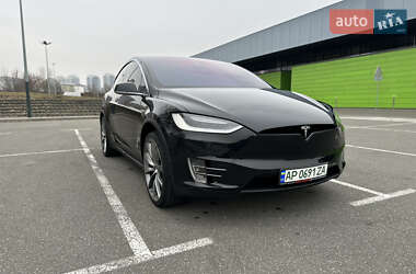 Внедорожник / Кроссовер Tesla Model X 2015 в 