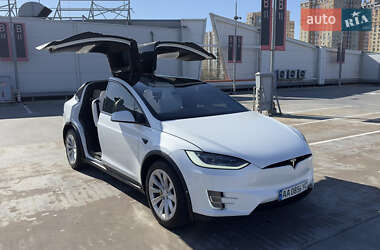 Внедорожник / Кроссовер Tesla Model X 2019 в 