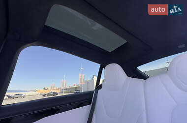 Внедорожник / Кроссовер Tesla Model X 2019 в 
