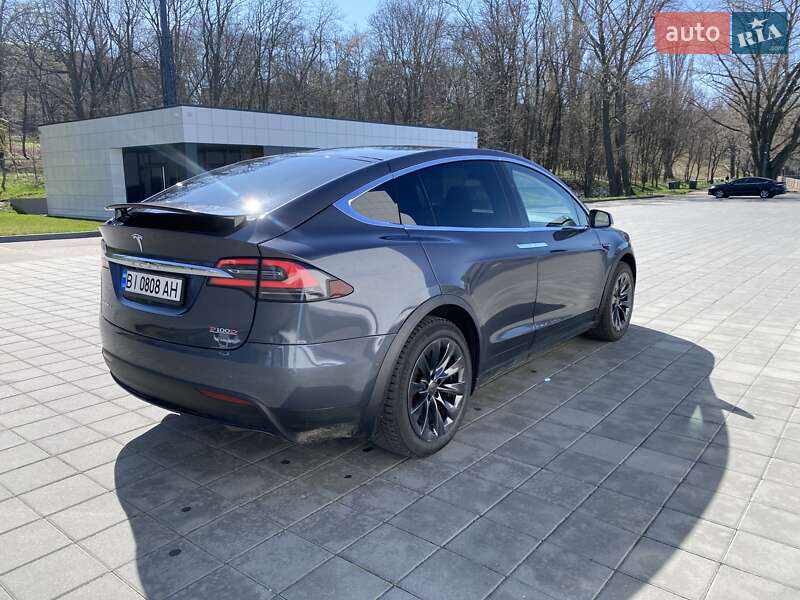 Внедорожник / Кроссовер Tesla Model X 2018 в Кременчуге фото 6 Внедорожник / Кроссовер Tesla Model X 2018 в Кременчуге