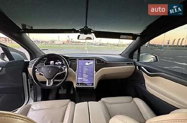 Внедорожник / Кроссовер Tesla Model X 2016 в 