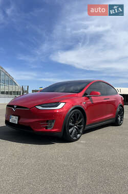 Внедорожник / Кроссовер Tesla Model X 2020 в 