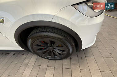 Внедорожник / Кроссовер Tesla Model X 2020 в 