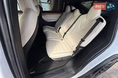 Внедорожник / Кроссовер Tesla Model X 2020 в 