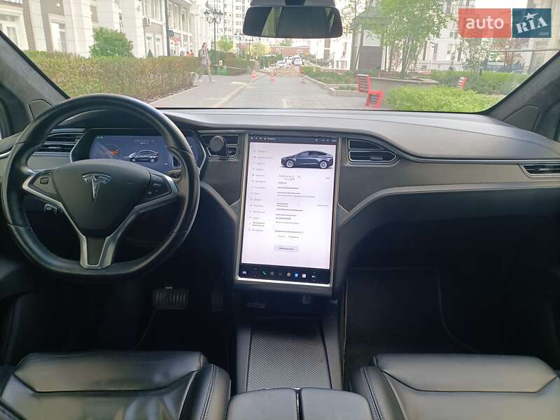 Позашляховик / Кросовер Tesla Model X 2017 в Києві фото 12 Позашляховик / Кросовер Tesla Model X 2017 в Києві