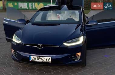 Позашляховик / Кросовер Tesla Model X 2017 в 