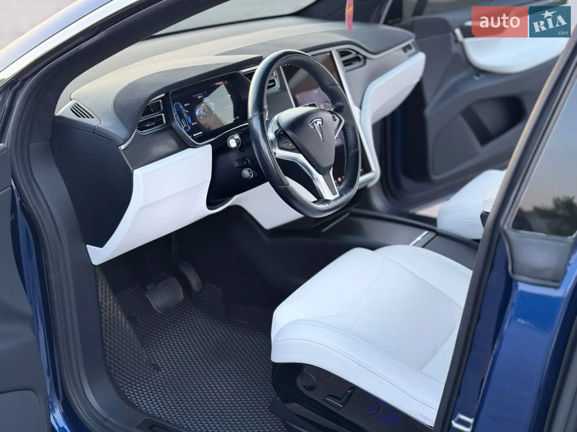 2017 Tesla Model X - мініатюра 45