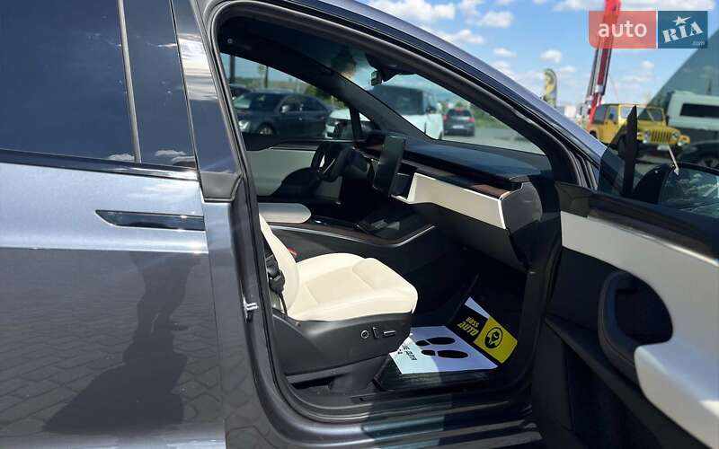 Позашляховик / Кросовер Tesla Model X 2022 в Мукачевому