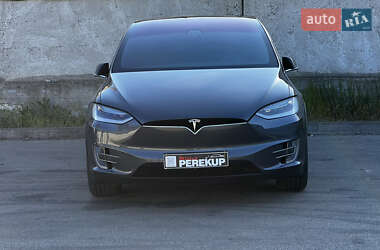 Внедорожник / Кроссовер Tesla Model X 2017 в 
