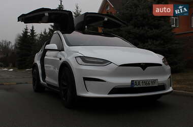 Позашляховик / Кросовер Tesla Model X 2022 в 