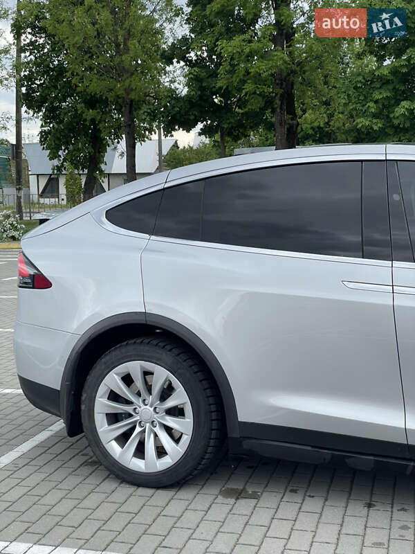 Внедорожник / Кроссовер Tesla Model X 2018 в Львове фото 7 Внедорожник / Кроссовер Tesla Model X 2018 в Львове